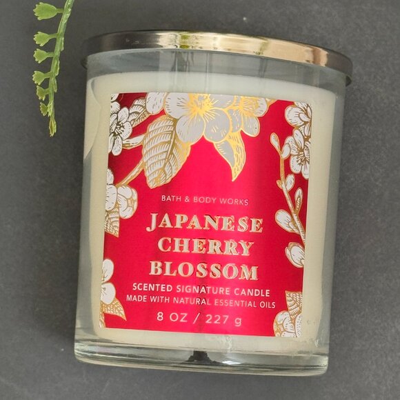 BBW Japanese Cherry Blossom Bath & Body Works Single Wick Candle - Picture 5 of 10